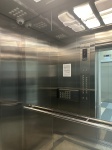 Установлено зеркало в пассажирском лифте на Авраменко 2б Установлено зеркало в пассажирском лифте на Авраменко 2б
